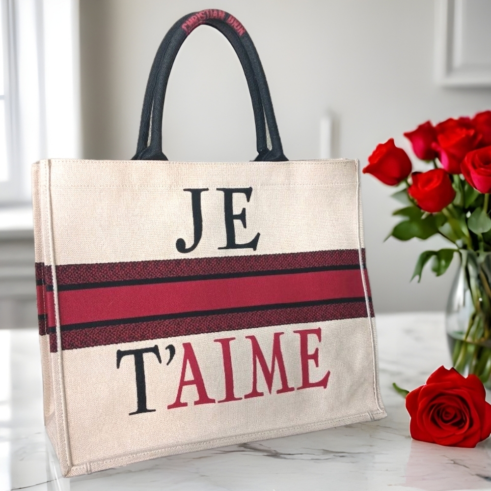 ❤️ Christian Dior LIMITED EDITION Large Book Tote DiorAmour Je T'aime  LIKE NEW✨ - Picture 2 of 16